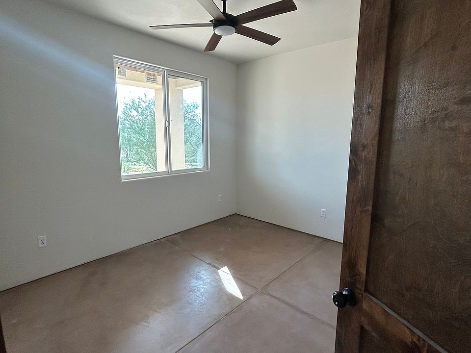 1st image of 3785 S San Joaquin Rd #2