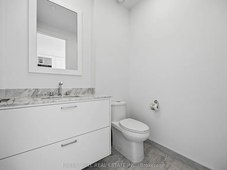 10 Inn On The Park Dr #Penthouse 3 — Photo 13