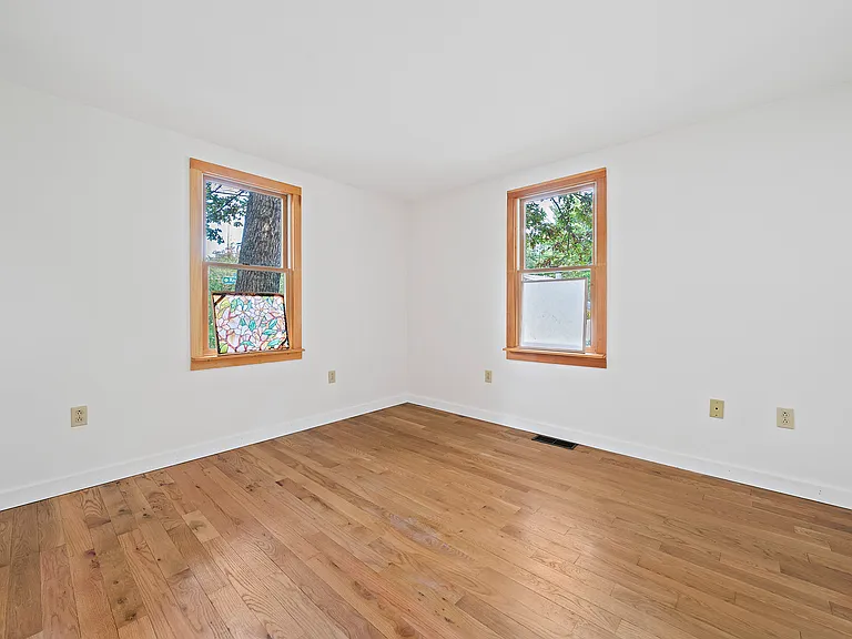 8 Winthrop Ave — Photo 7