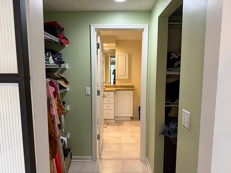 71 Berwick Ln — Photo 9