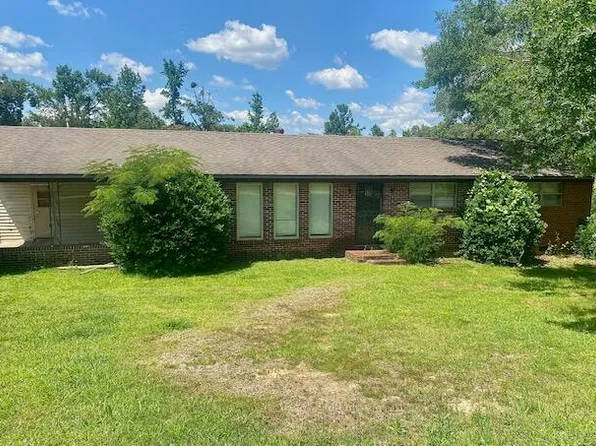 2206 Bell School Rd, Corinth, MS 38834
