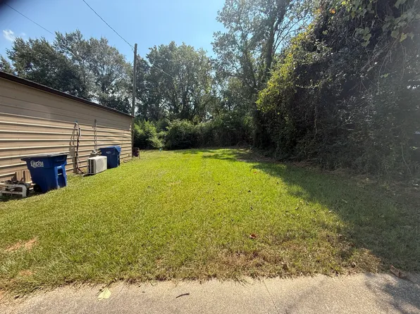 309 Main St, Heidelberg, MS 39439