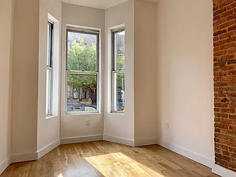 Rented by Suzuki Capital LLC