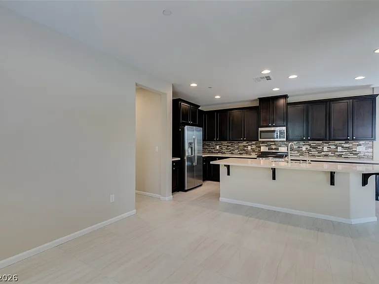 2549 Sable Ridge St — Photo 24