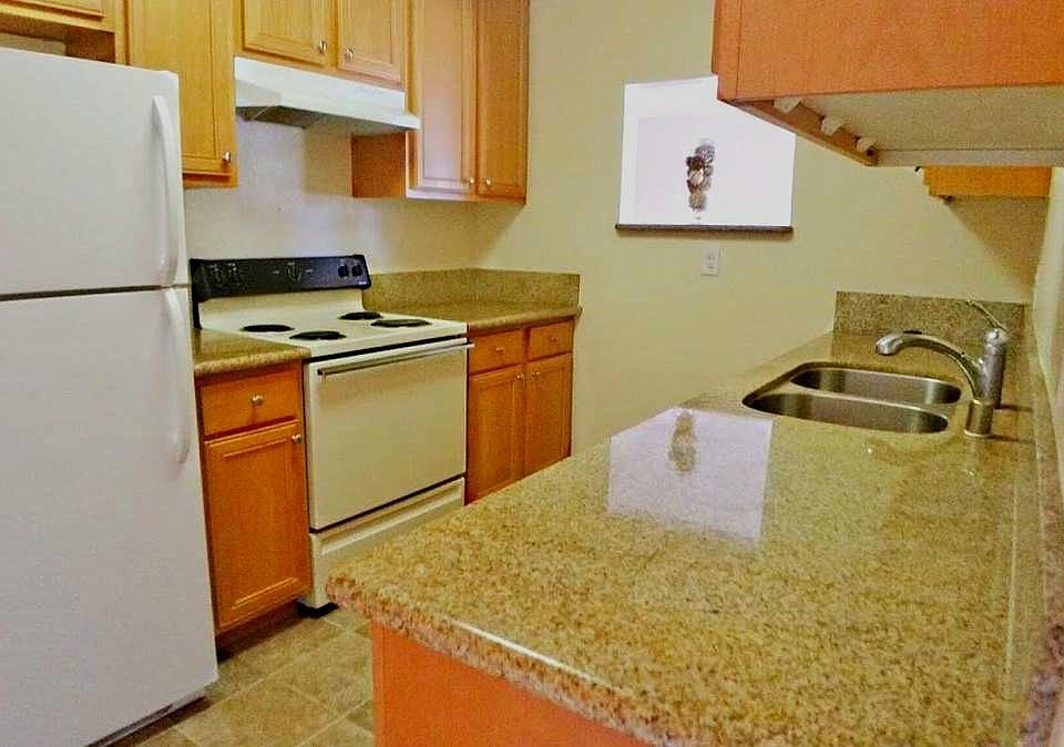 1st image of 8211 Vincetta Dr APT 26
