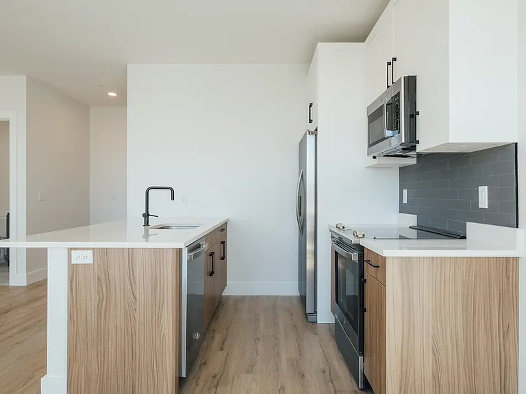 67 Martin Luther King Blvd #204 — Photo 7