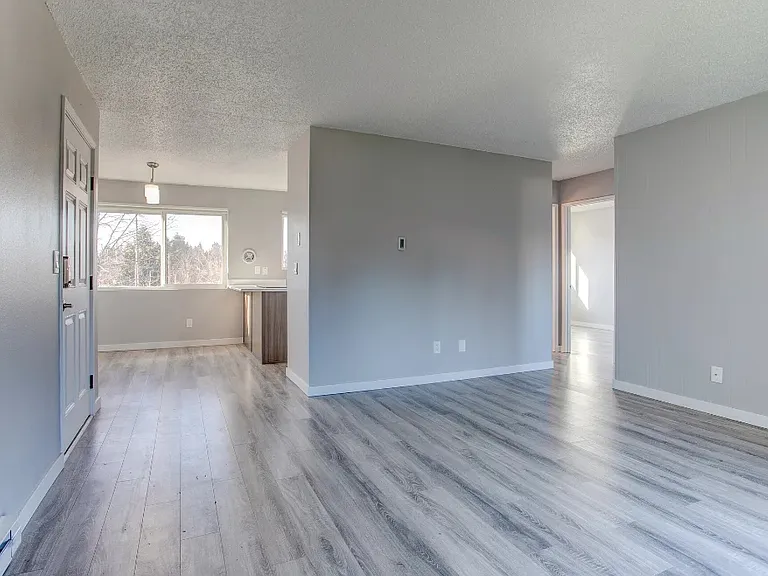 Tigardville Apartments — Photo 1