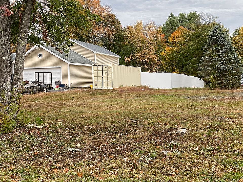 2nd image of 41 Depot Rd
