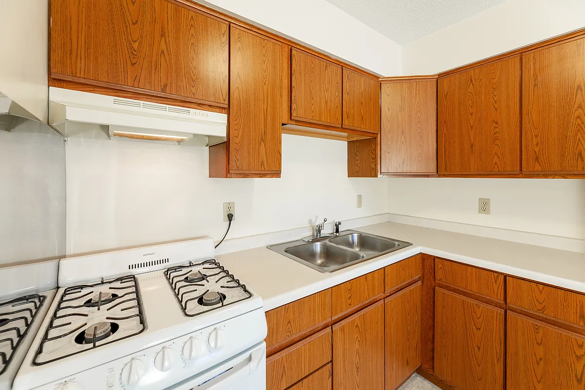 Building Photo - 9151 Portland Ave S #4