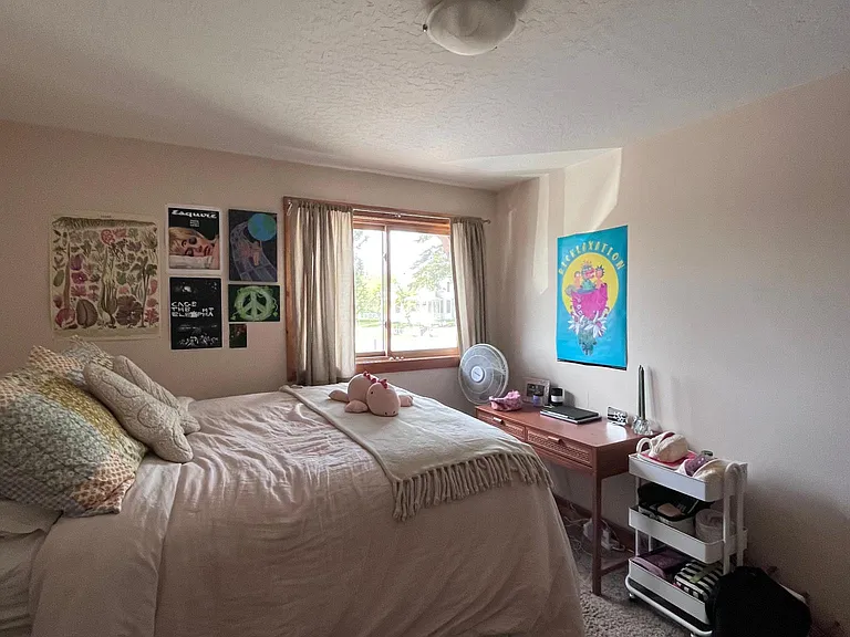 1012 W Pine St #222 — Photo 5