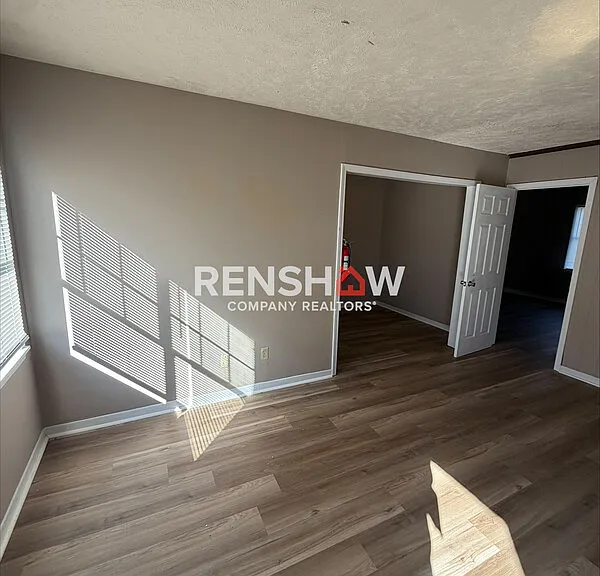 276 Greenfield Dr #F — Photo 5