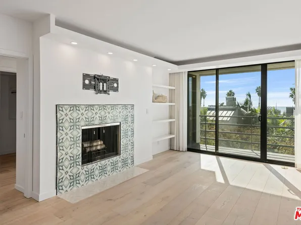 2920 Neilson Way Unit 303, Santa Monica, CA 90405