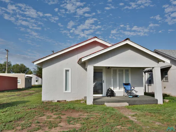 304 & 1/2 South Ave #G, Portales, NM 88130