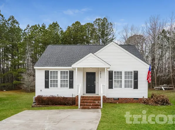 2012 Laurel Leaf Rd, Zebulon, NC 27597
