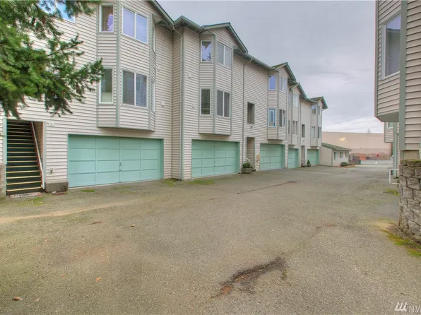 10 E Casino Rd #D13, Everett, WA 98208