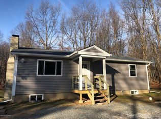 7 Fox Hill Rd, Albrightsville, PA 18210
