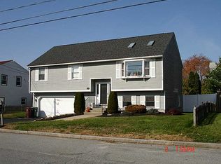 118 Capwell Ave, Woonsocket, RI 02895