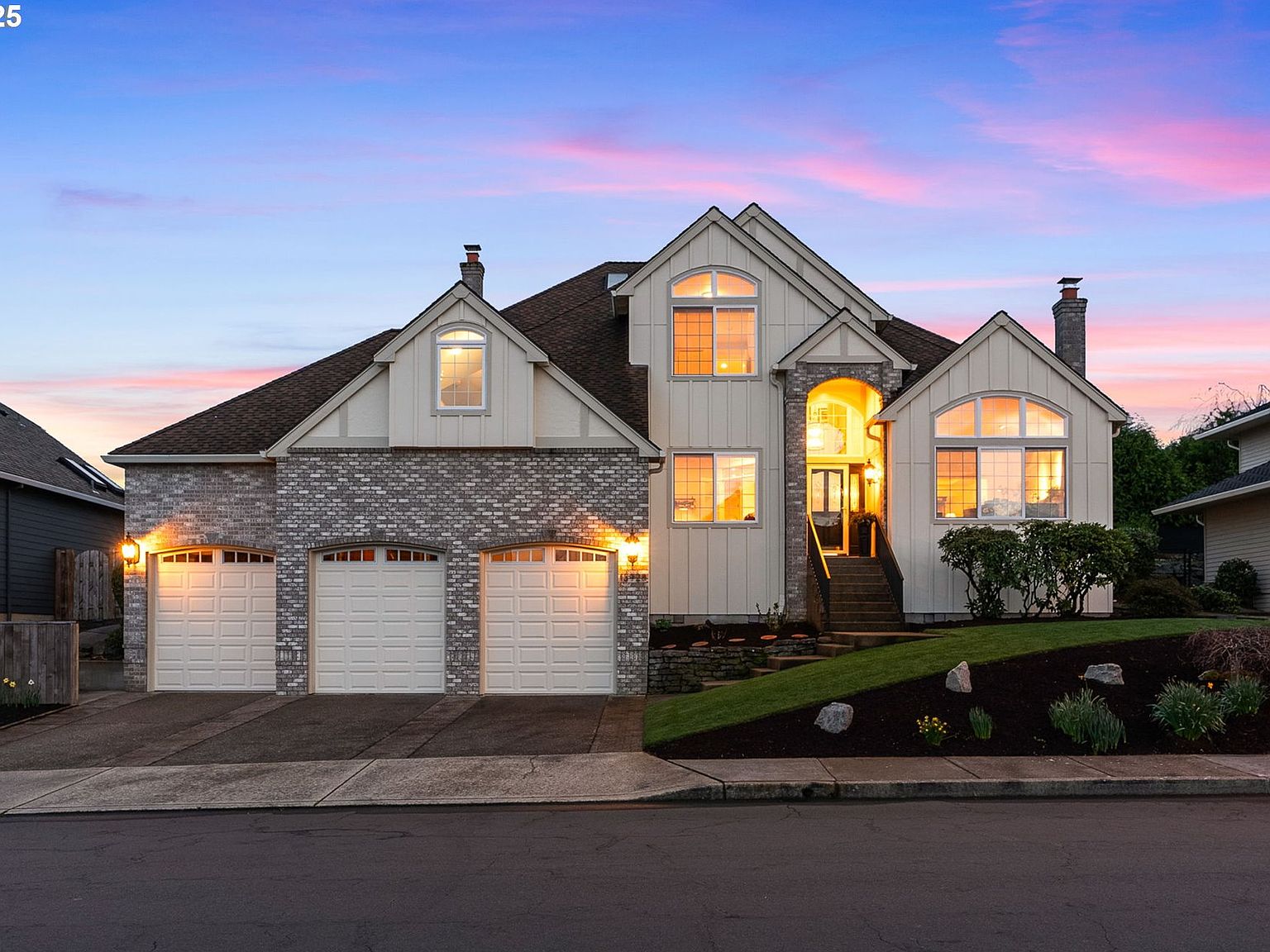 13928 SW Hillshire Dr, Tigard, OR 97223 | Zillow