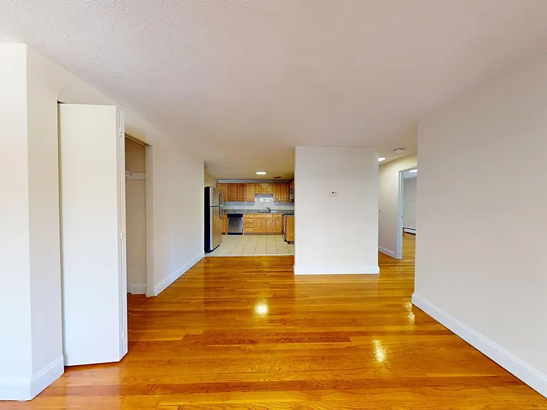 Babcock-Parkman Apartments — Photo 34