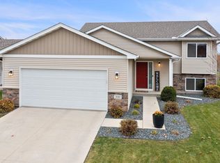 3049 211th St W, Farmington, MN 55024
