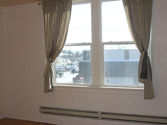 2nd image of 130 4th Ave #115
