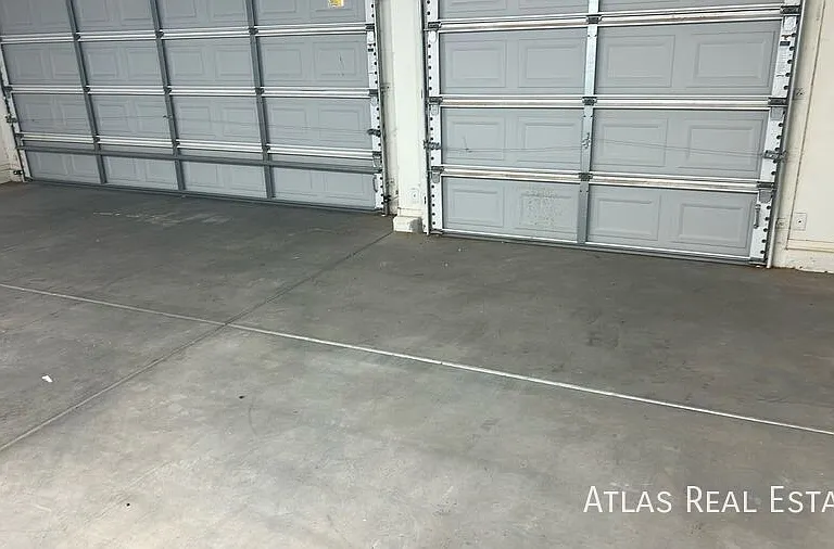 36556 W Velazquez Dr — Photo 11