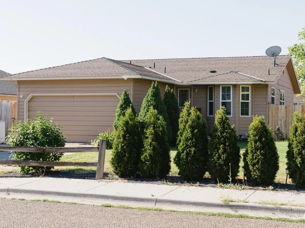 1638 SW 1st Pl, Ontario, OR 97914