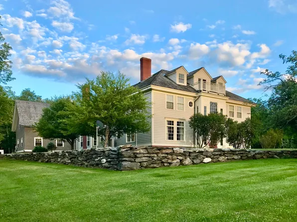 185 Woodville Road, Falmouth, ME 04105