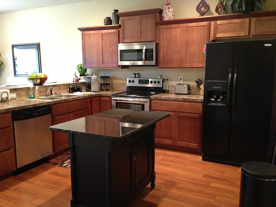 1st image of 1922 SE 113th Ct