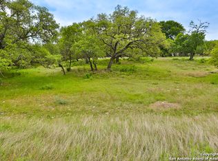 8534 Raintree Woods Dr, Fair Oaks Ranch, TX 78015