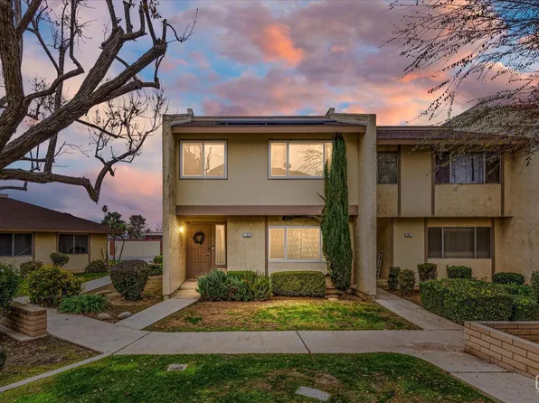 930 Olive Dr APT 28, Bakersfield, CA 93308
