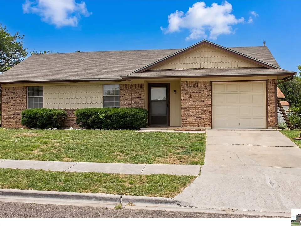 223 Blanket Dr