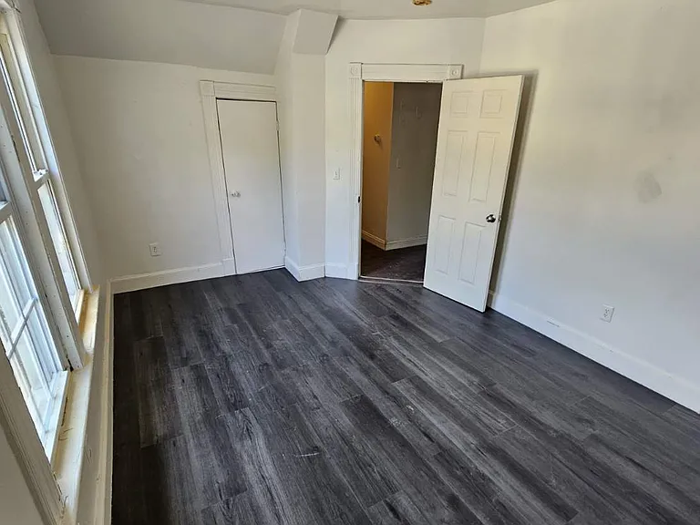 87 Hillside Ave #3 — Photo 4