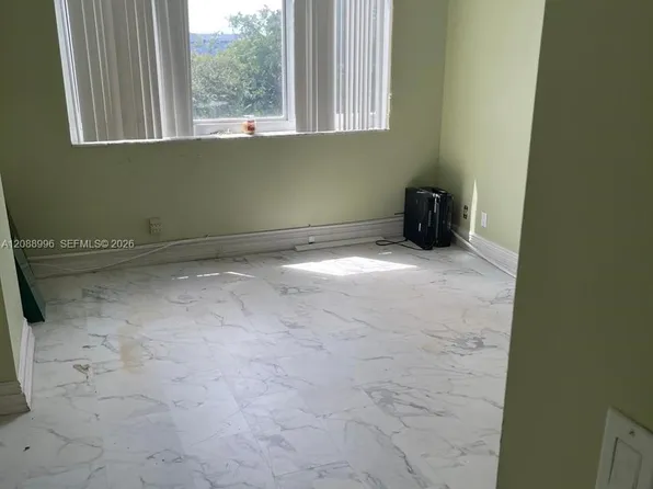 4200 Hillcrest Dr APT 401, Hollywood, FL 33021