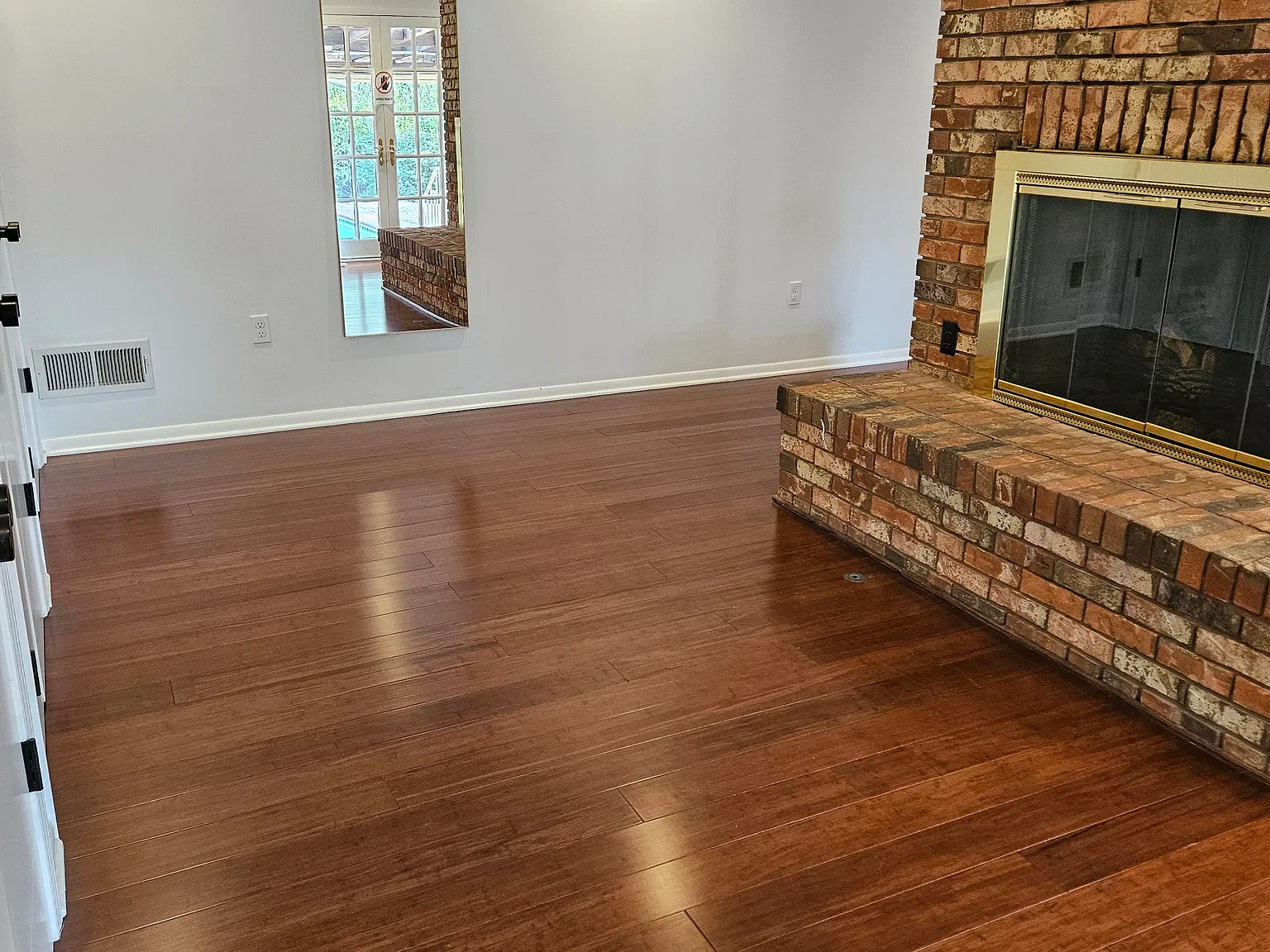 3 bed, 3297 sqft, $2,800 — Photo 4