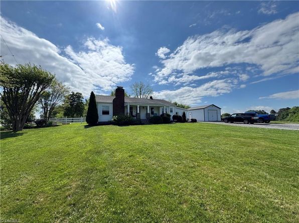 7513 Us Highway 601, Dobson, NC 27017