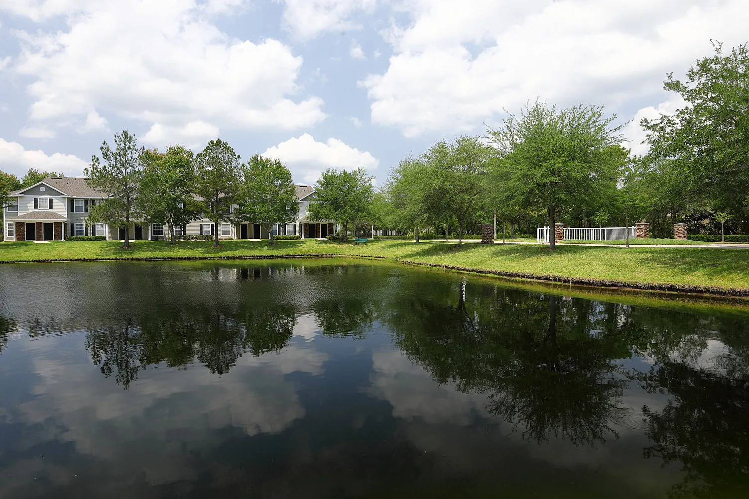 Ponce Harbor Apartments — Photo 4