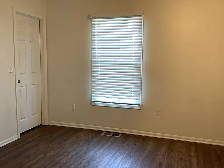 807 Mill Run Dr — Photo 8