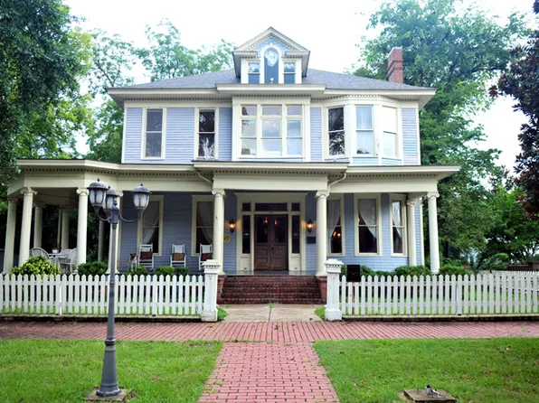 609 Tremont St, Selma, AL 36701