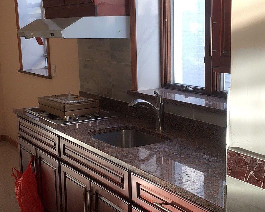 2nd image of 189 Bay 11 St