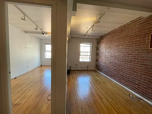 Rented by Best Apartments North Inc | media 19