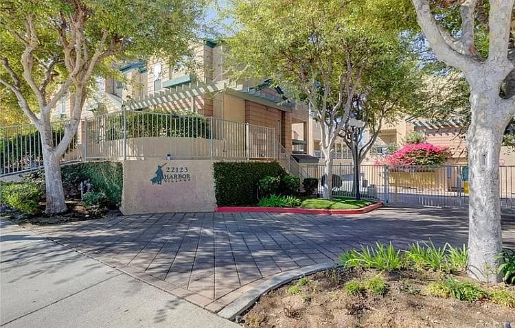 1st image of 22123 Figueroa St Unit 119