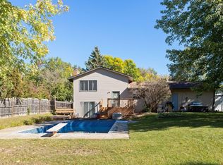 9915 Hemlock Way, Osseo, MN 55369