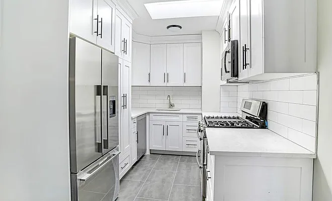 Rented by Anchor Associates | media 13