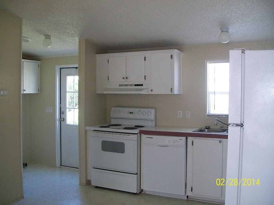 2nd image of 3820 Covington Dr