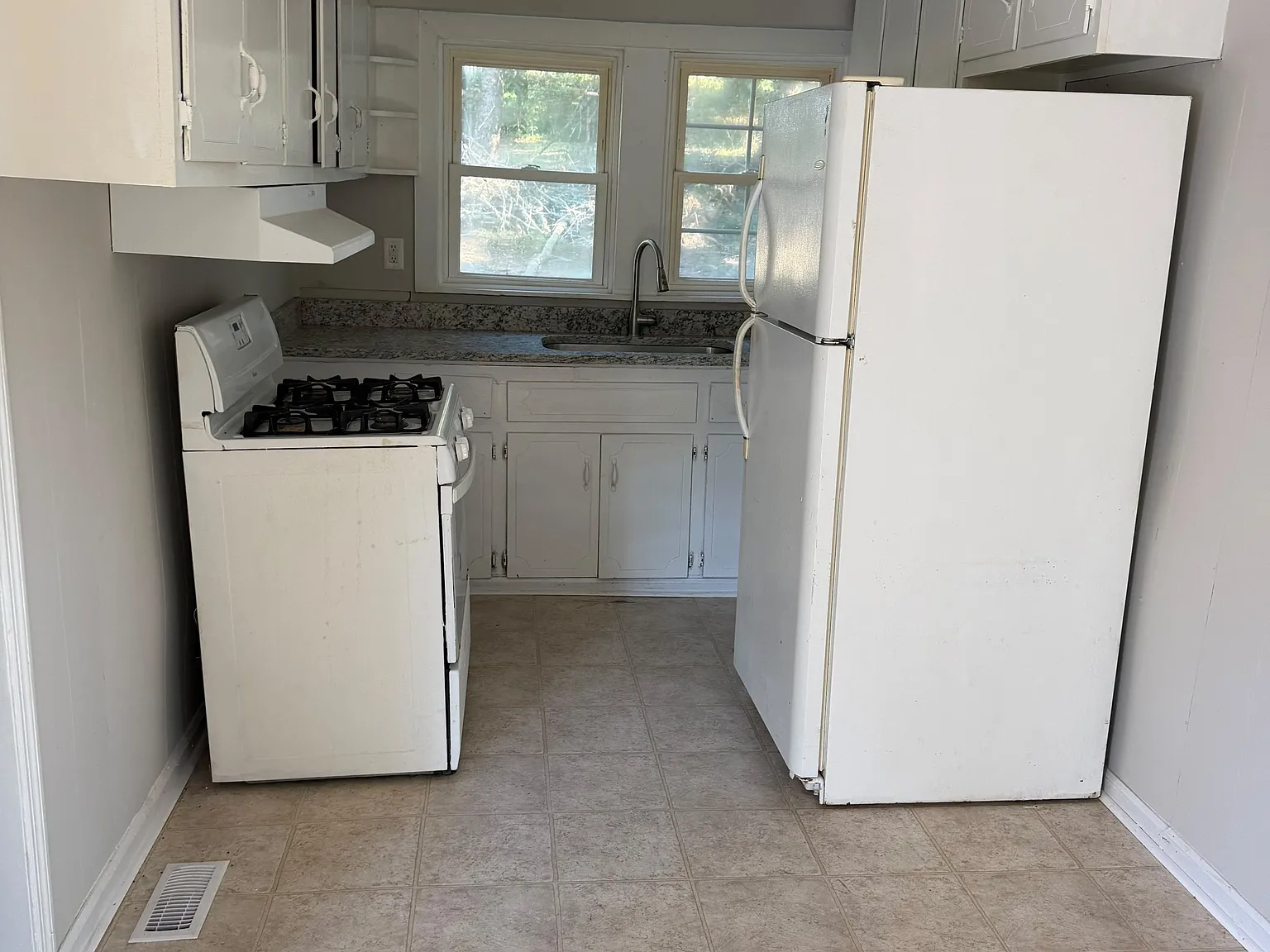 601 Valley Avenue - 1 — Photo 1