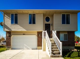 2051 N 550 W, Clinton, UT 84015