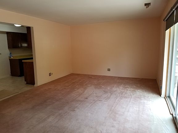 5th image of 625 Carroll Pkwy #203