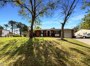 1404 Savannah Dr, Raleigh, NC 27610