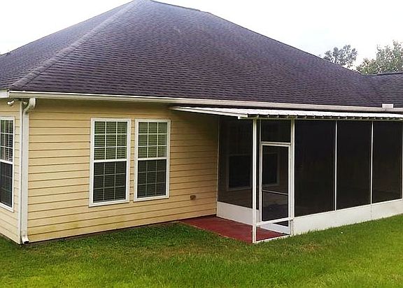 3rd image of 2546 Golden Pheasant Dr